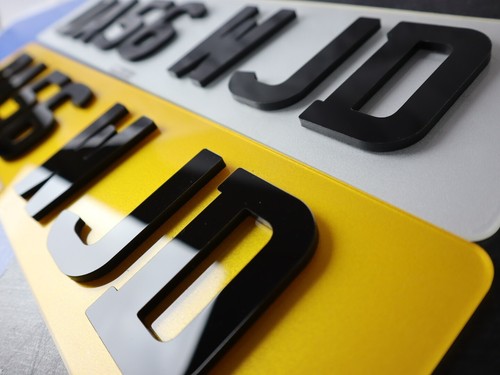 Reg number plate - 4d,