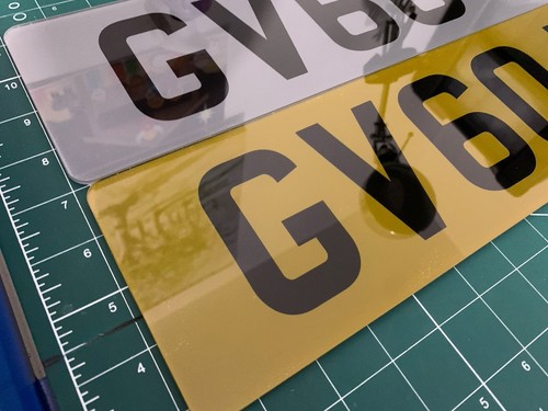 Tinted plates show - ,